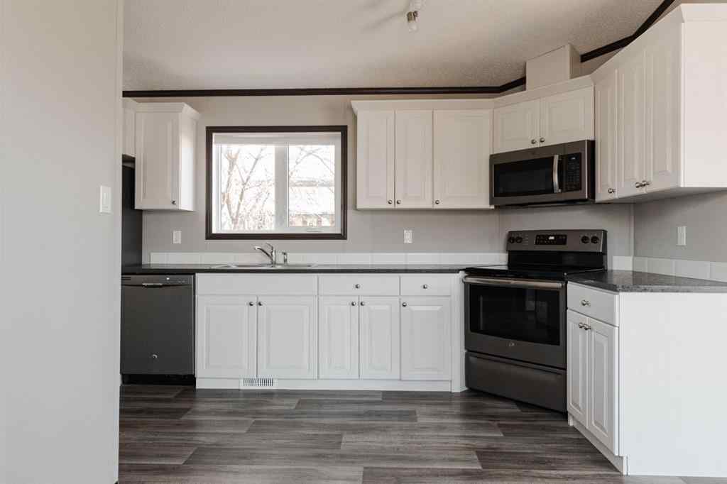 MLS® A2257892 - 280 Clausen Crescent  in Timberlea Fort McMurray, Residential