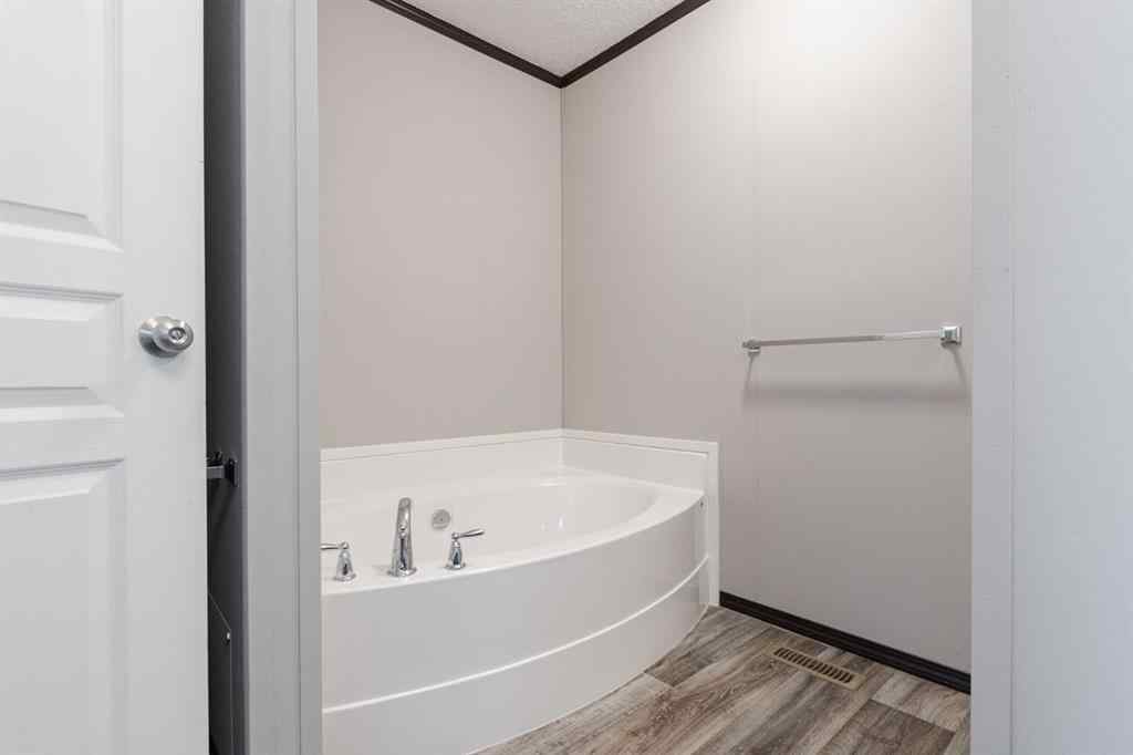 MLS® A2257892 - 280 Clausen Crescent  in Timberlea Fort McMurray, Residential