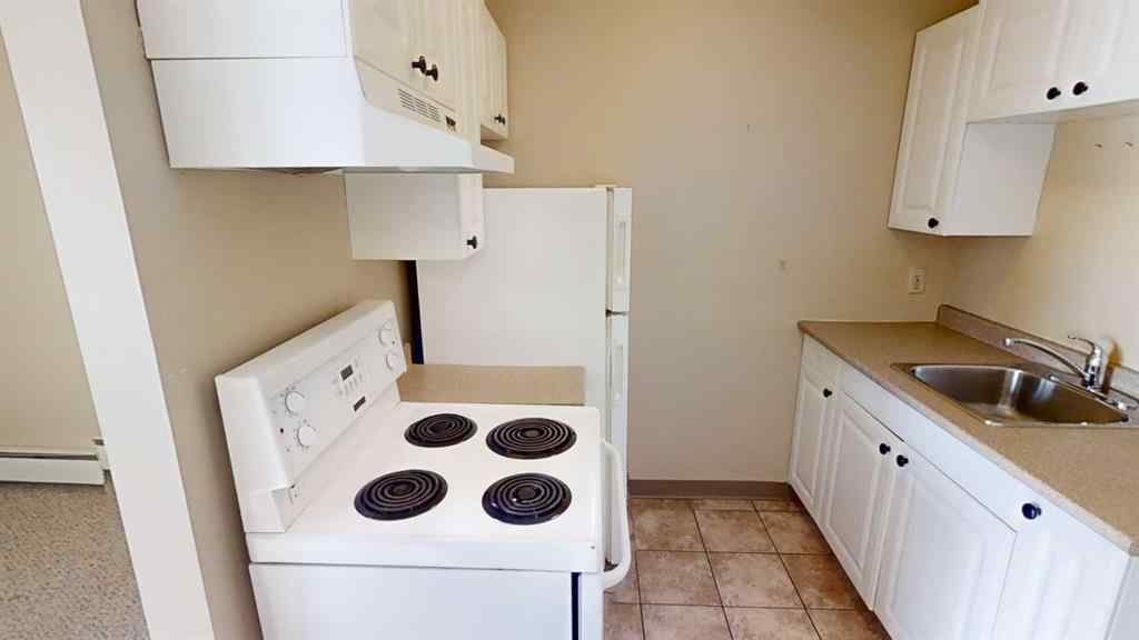 MLS® A2257894 - Unit #7 10028 105 Avenue  in Avondale Grande Prairie, Rental
