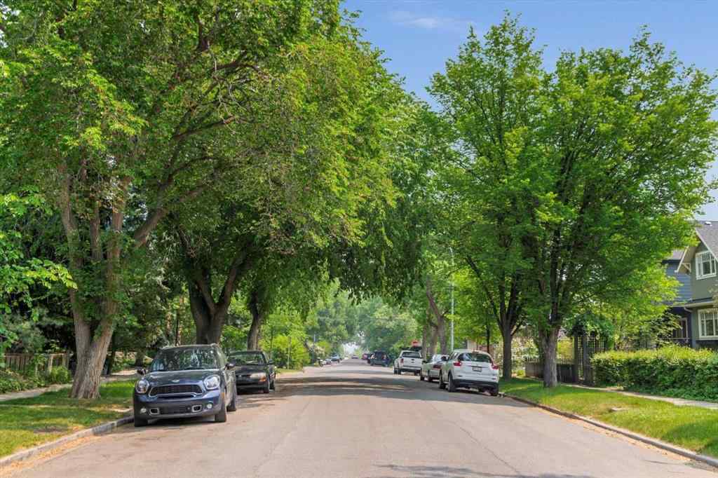 MLS® A2257896 - 221 5 Avenue NE in Crescent Heights Calgary, Residential