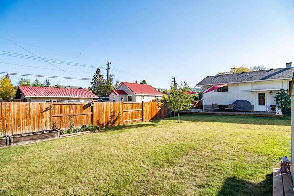 MLS® A2257901 - 5914 56 Avenue  in Riverside Meadows Red Deer, Residential