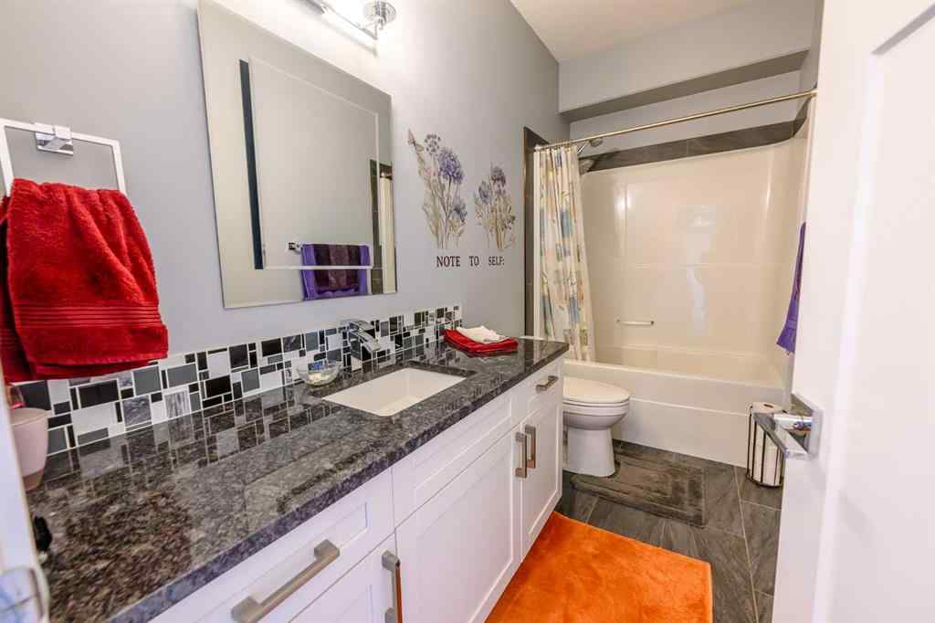 MLS® A2257905 - 7041 85 Street  in Signature Falls Grande Prairie, Residential
