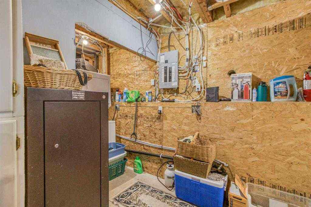 MLS® A2257911 - 22 Greenview Crescent  in Green Meadow Strathmore, Residential