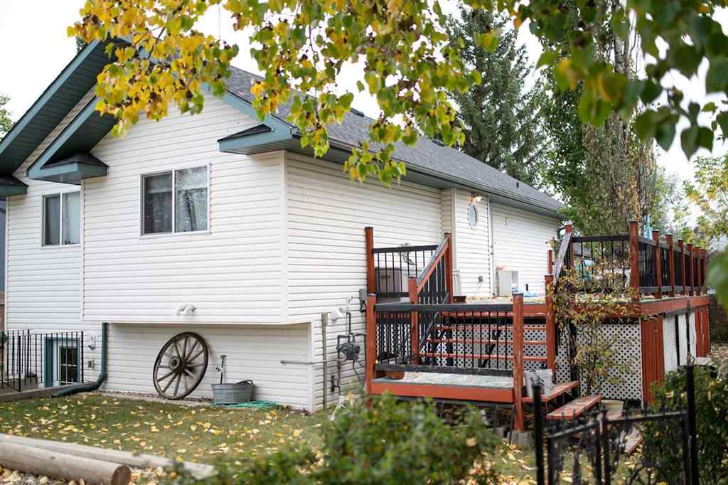 MLS® A2257911 - 22 Greenview Crescent  in Green Meadow Strathmore, Residential