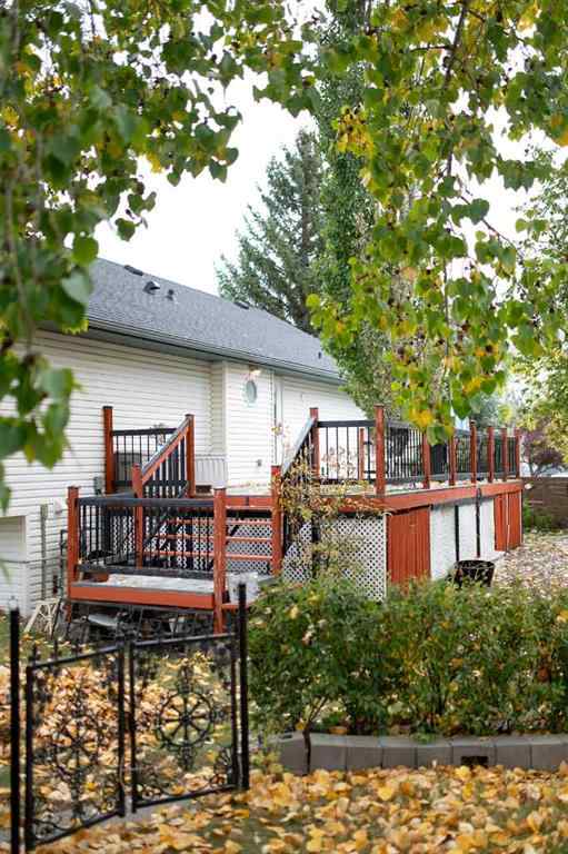 MLS® A2257911 - 22 Greenview Crescent  in Green Meadow Strathmore, Residential