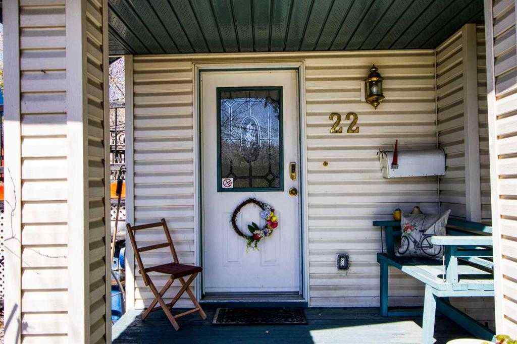 MLS® A2257911 - 22 Greenview Crescent  in Green Meadow Strathmore, Residential