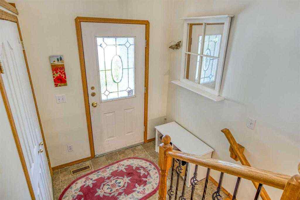 MLS® A2257911 - 22 Greenview Crescent  in Green Meadow Strathmore, Residential