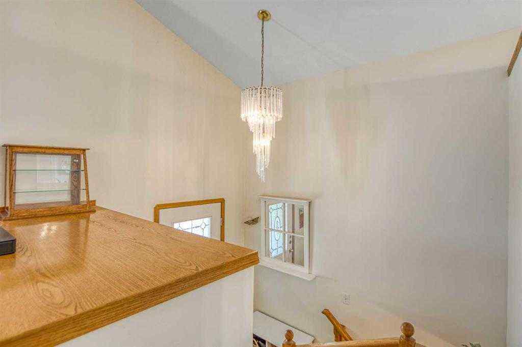 MLS® A2257911 - 22 Greenview Crescent  in Green Meadow Strathmore, Residential