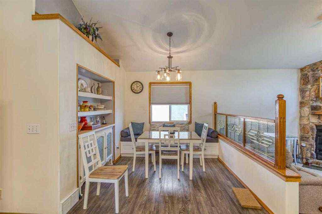 MLS® A2257911 - 22 Greenview Crescent  in Green Meadow Strathmore, Residential