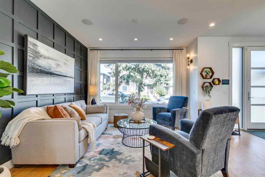 MLS® A2257912 - 449 26 Avenue NW in Mount Pleasant Calgary, Residential