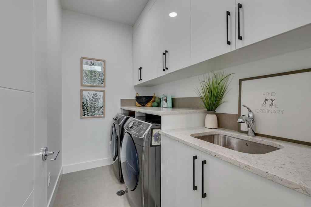 MLS® A2257912 - 449 26 Avenue NW in Mount Pleasant Calgary, Residential