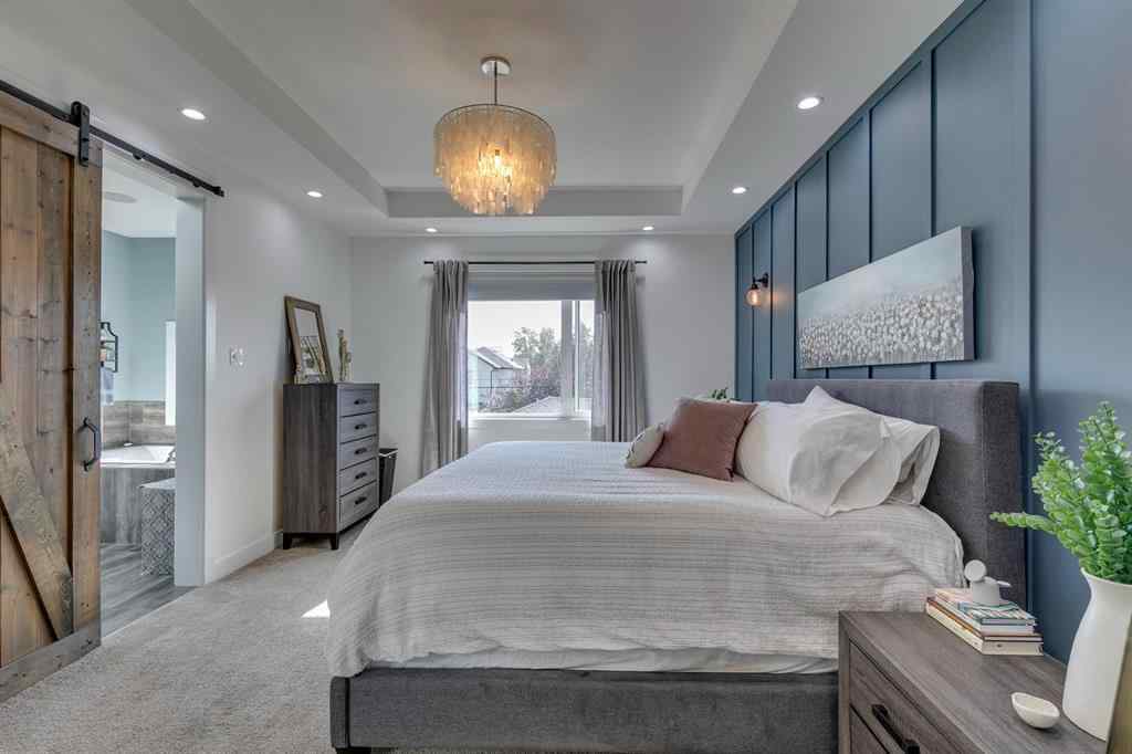MLS® A2257912 - 449 26 Avenue NW in Mount Pleasant Calgary, Residential
