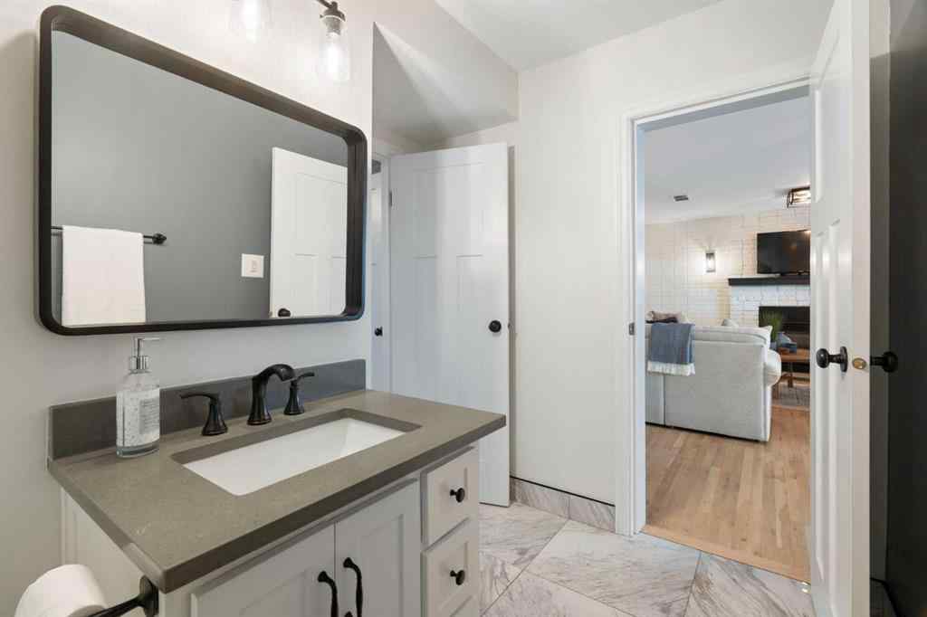 MLS® A2257914 - 43 Scenic Cove Place NW in Scenic Acres Calgary, Residential