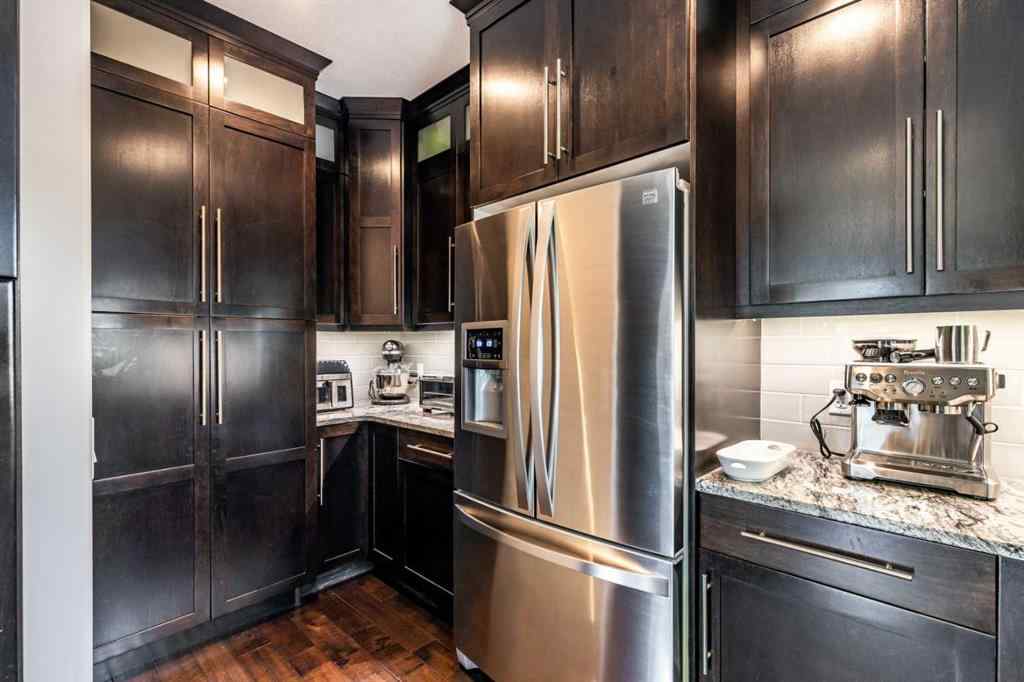 MLS® A2257919 - 203 Highlands Close  in NONE Desert Blume, Residential