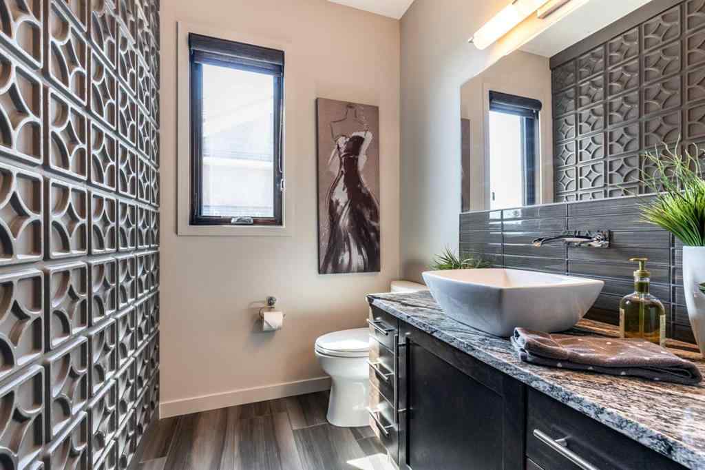 MLS® A2257919 - 203 Highlands Close  in NONE Desert Blume, Residential