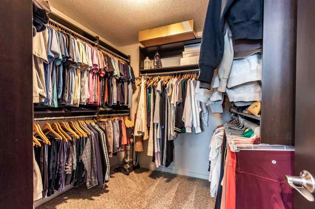 MLS® A2257919 - 203 Highlands Close  in NONE Desert Blume, Residential