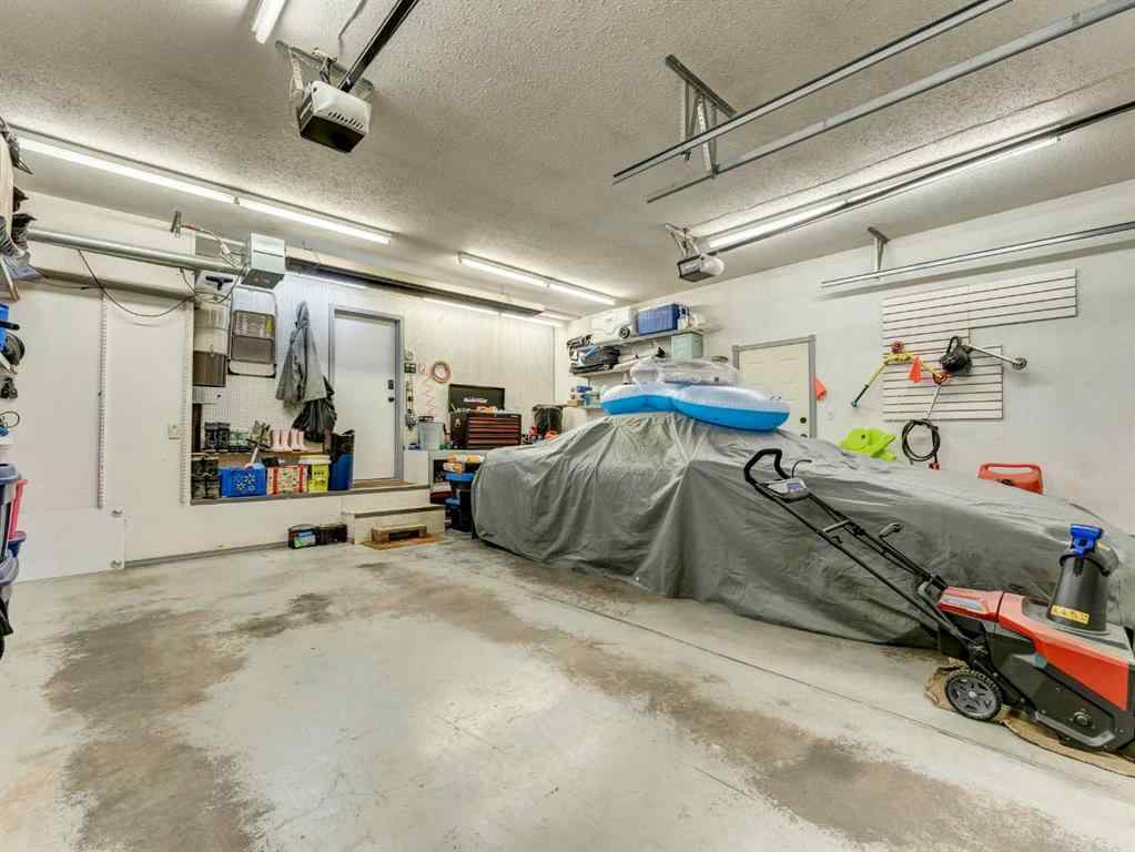 MLS® A2257920 - 1630 31 Street SE in Crestwood-Norwood Medicine Hat, Residential
