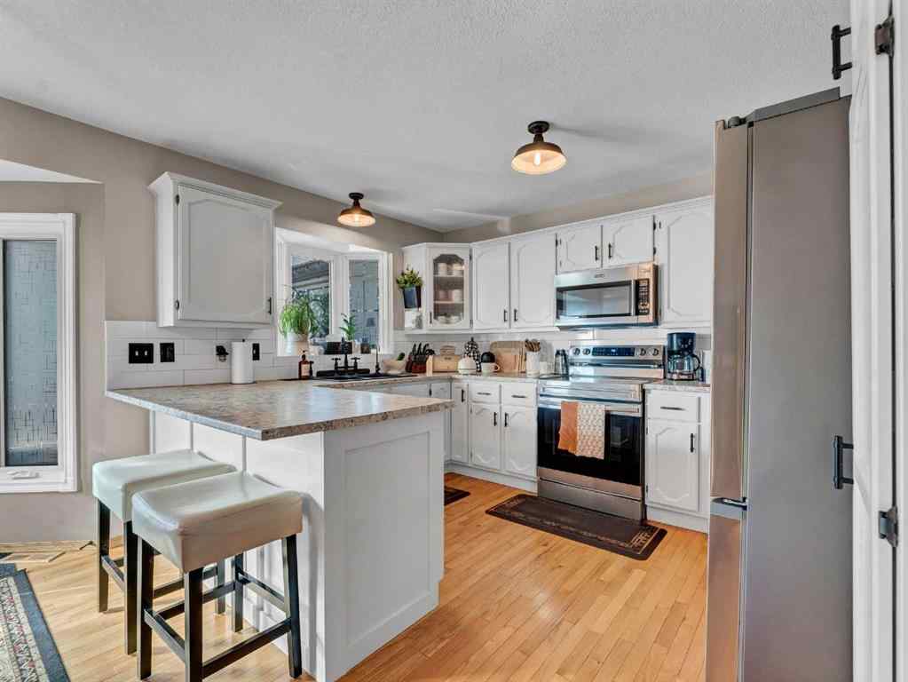 MLS® A2257920 - 1630 31 Street SE in Crestwood-Norwood Medicine Hat, Residential