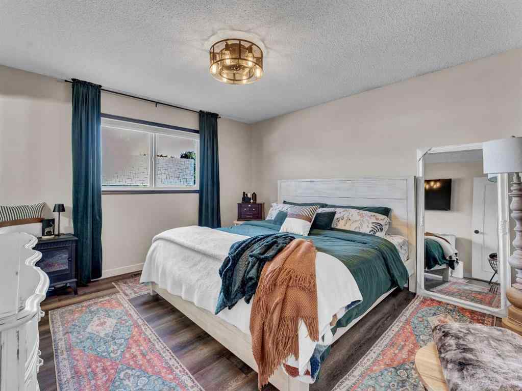 MLS® A2257920 - 1630 31 Street SE in Crestwood-Norwood Medicine Hat, Residential