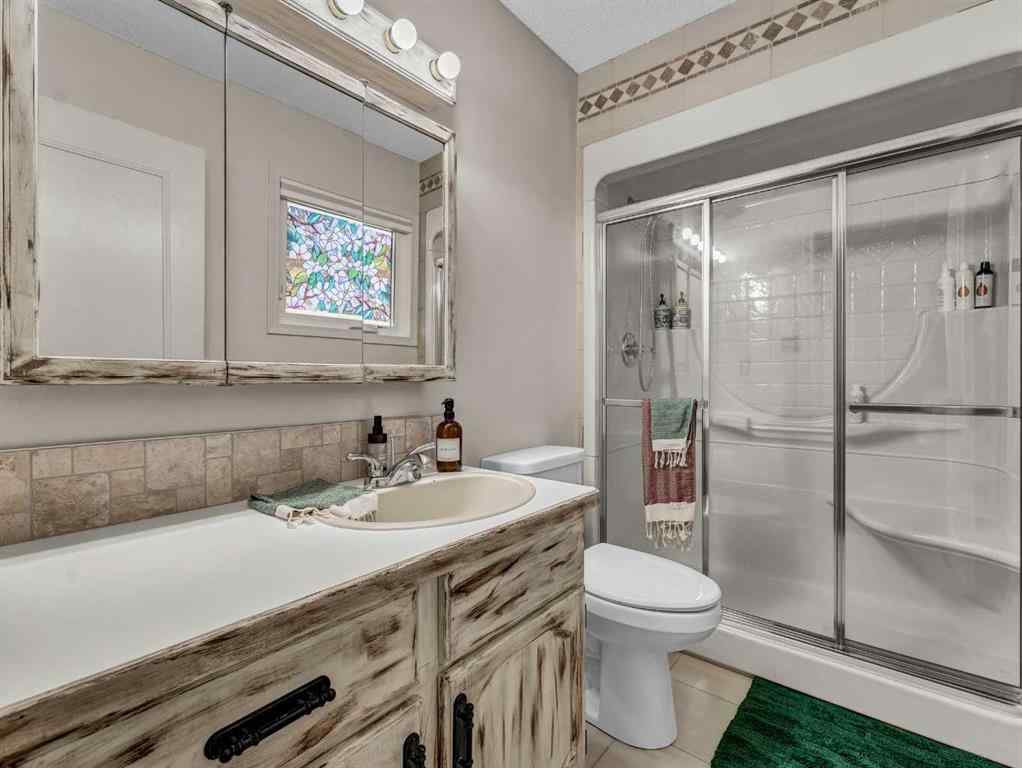 MLS® A2257920 - 1630 31 Street SE in Crestwood-Norwood Medicine Hat, Residential