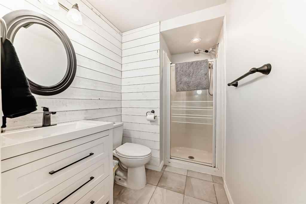 MLS® A2257925 - 132 Silver Ridge Rise NW in Silver Springs Calgary, Residential