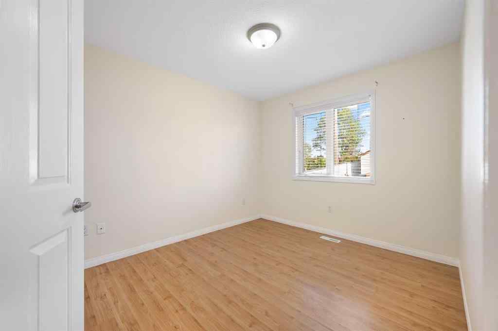 MLS® A2257926 - 4926 51 Avenue  in NONE Kitscoty, Residential