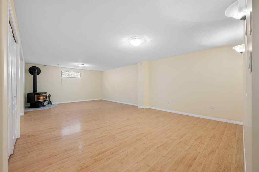 MLS® A2257926 - 4926 51 Avenue  in NONE Kitscoty, Residential