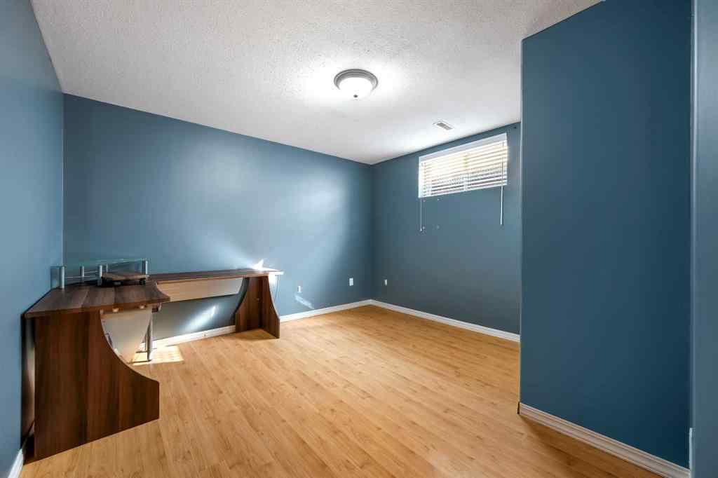 MLS® A2257926 - 4926 51 Avenue  in NONE Kitscoty, Residential