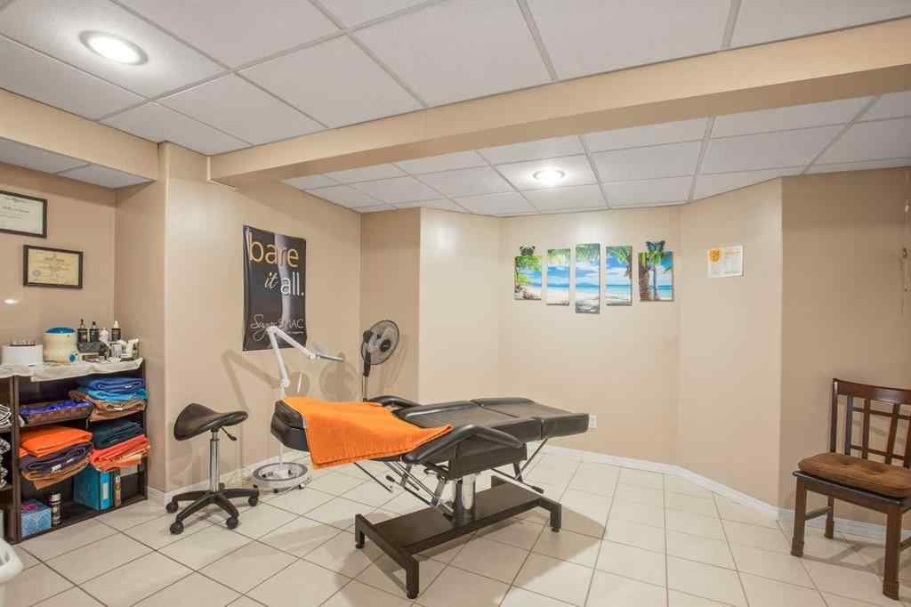 MLS® A2257927 - 3912 54th Avenue  in Southwest Innisfail Innisfail, Residential