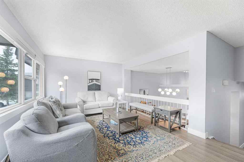 MLS® A2257928 - 352 Brae Glen Road SW in Braeside Calgary, Residential
