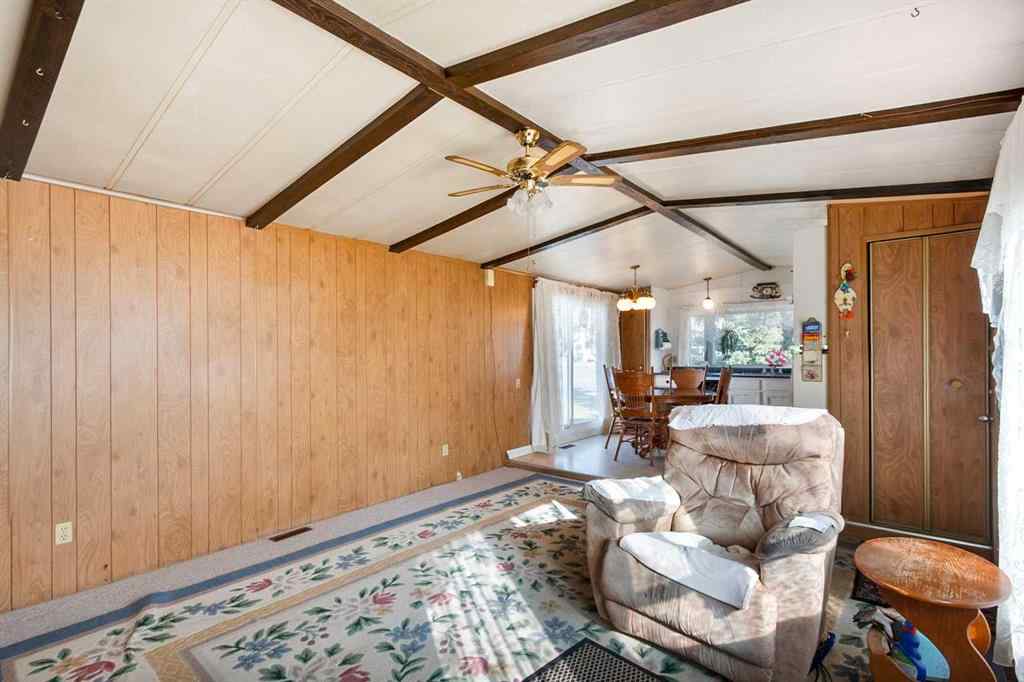 MLS® A2257929 - 707 Highfield Drive  in NONE Carstairs, Residential