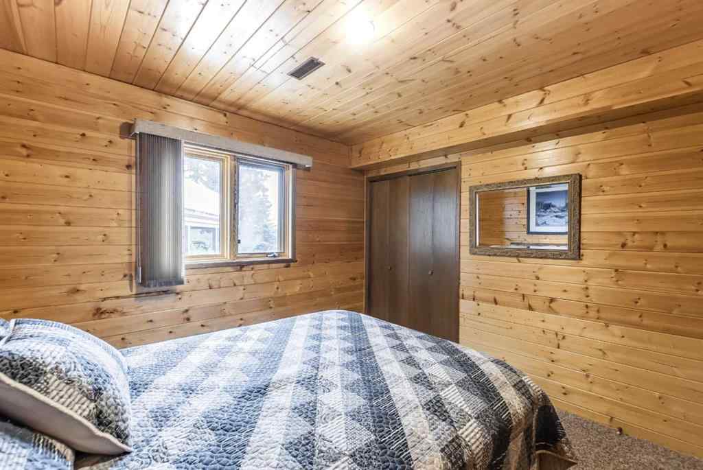 MLS® A2257932 - 17 Sherwood Crescent  in Elkwater Rural Cypress County, Residential