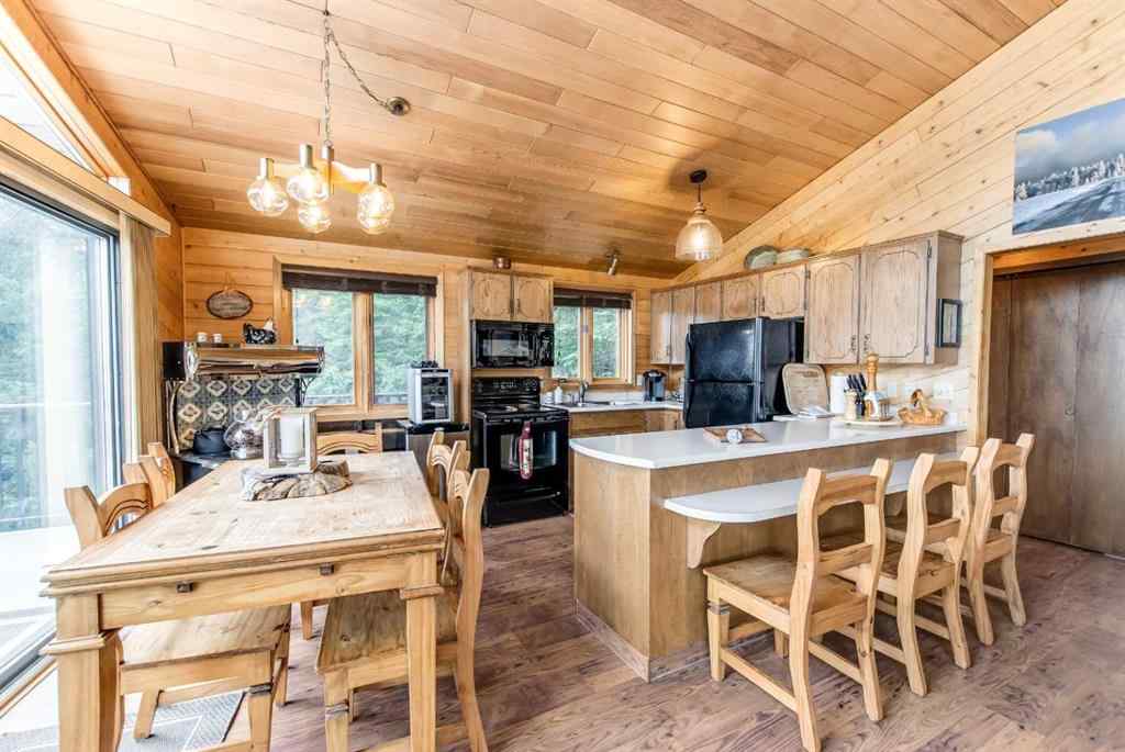 MLS® A2257932 - 17 Sherwood Crescent  in Elkwater Rural Cypress County, Residential