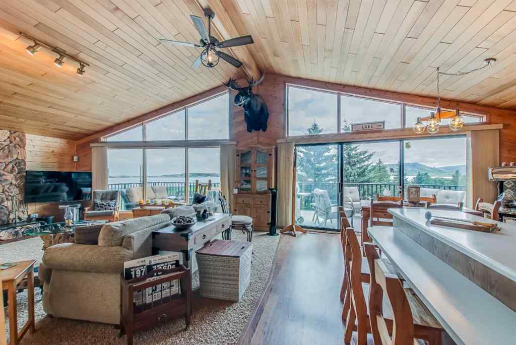 MLS® A2257932 - 17 Sherwood Crescent  in Elkwater Rural Cypress County, Residential