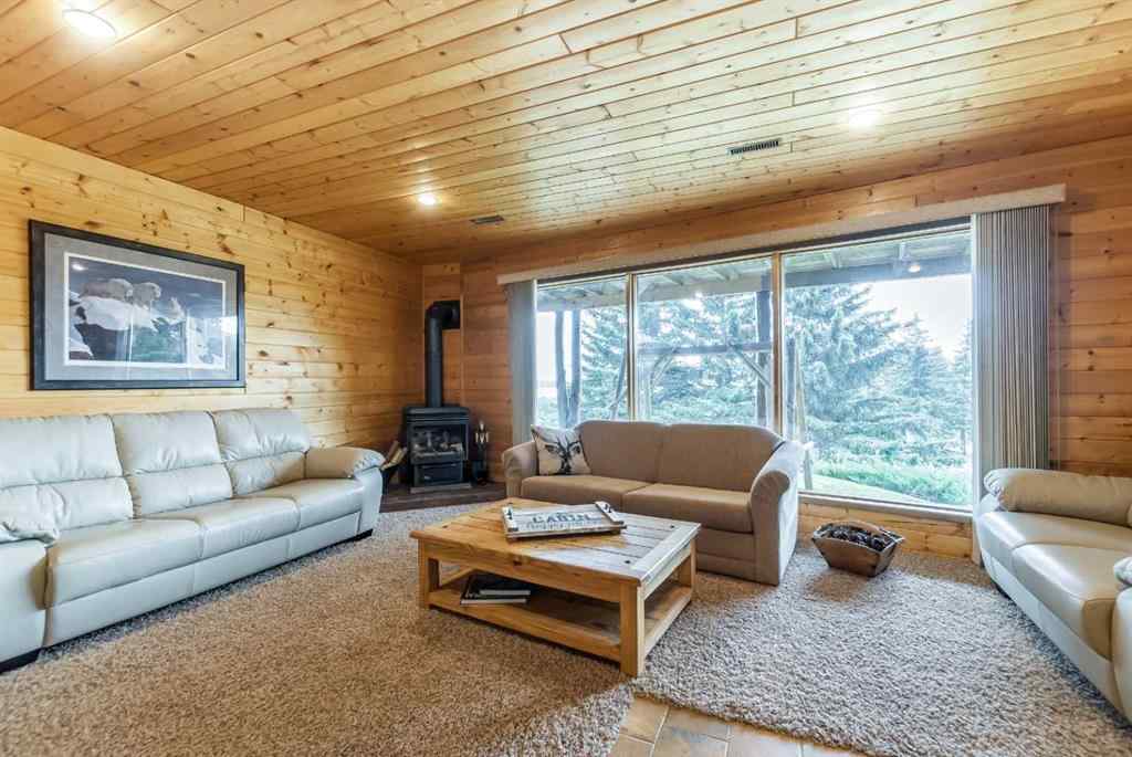 MLS® A2257932 - 17 Sherwood Crescent  in Elkwater Rural Cypress County, Residential