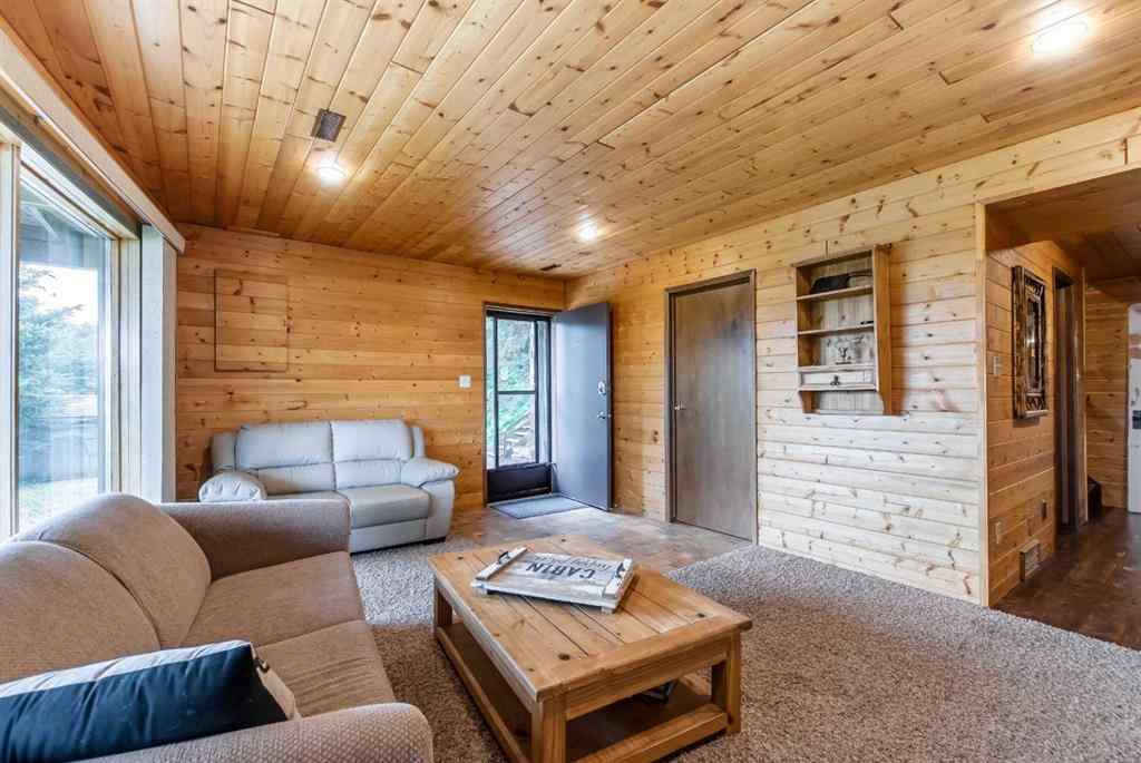 MLS® A2257932 - 17 Sherwood Crescent  in Elkwater Rural Cypress County, Residential