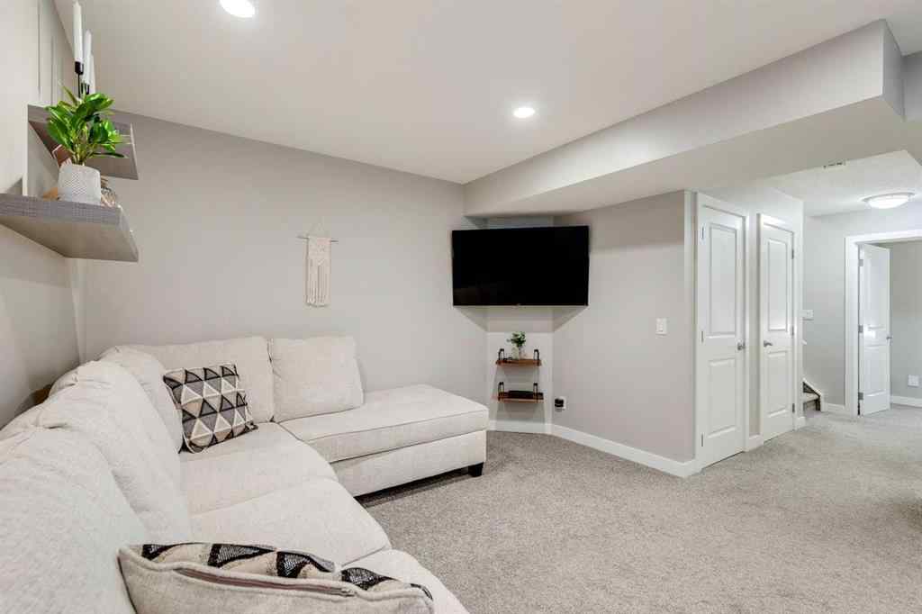 MLS® A2257933 - 22 Drake Landing Boulevard  in Drake Landing Okotoks, Residential