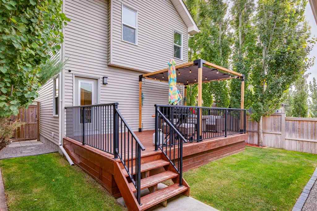 MLS® A2257933 - 22 Drake Landing Boulevard  in Drake Landing Okotoks, Residential