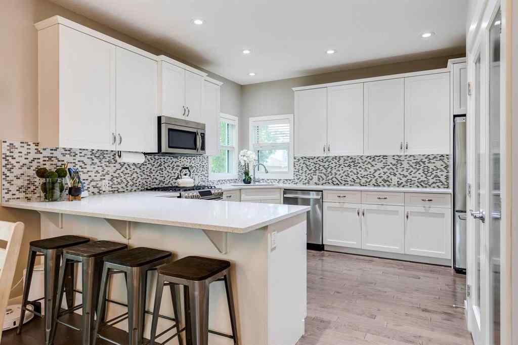 MLS® A2257933 - 22 Drake Landing Boulevard  in Drake Landing Okotoks, Residential