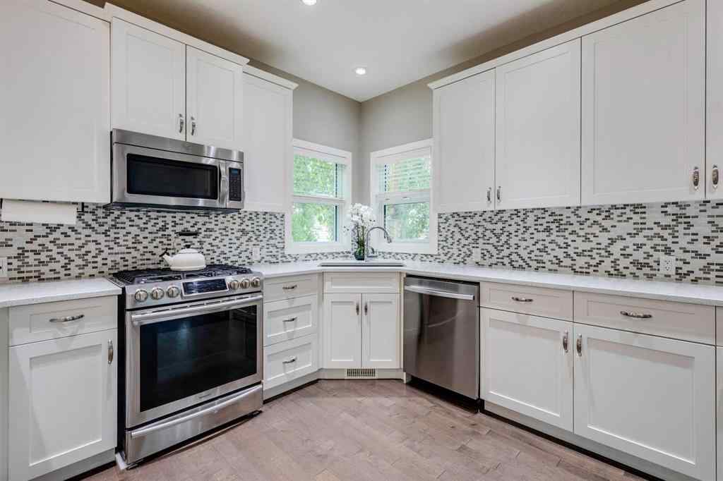 MLS® A2257933 - 22 Drake Landing Boulevard  in Drake Landing Okotoks, Residential