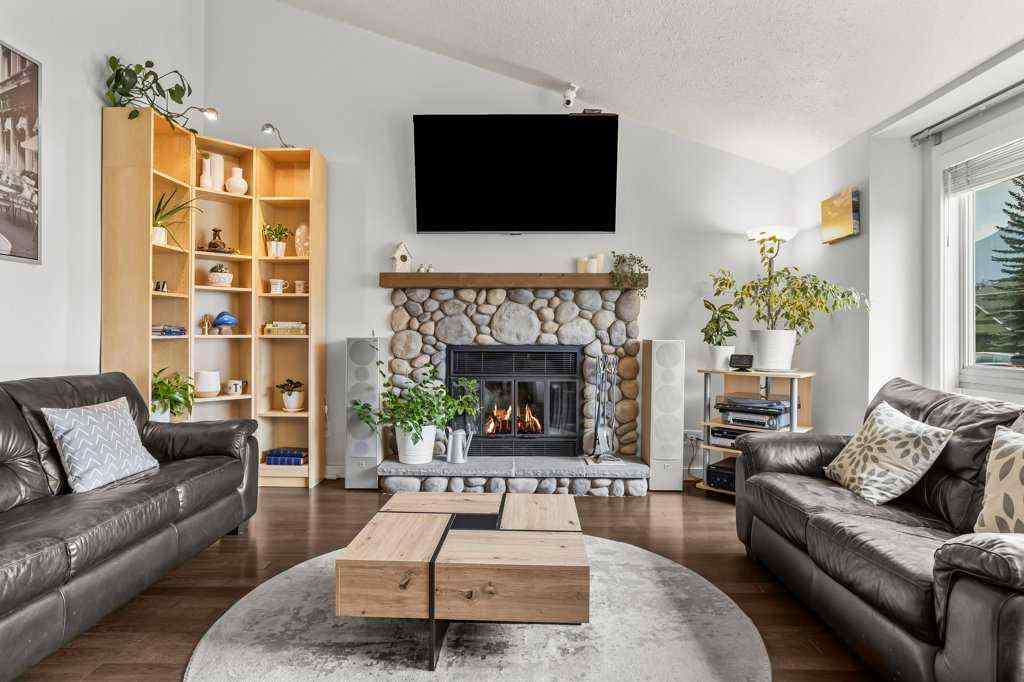 MLS® A2257934 - 319 Hoodoo Crescent  in Cougar Creek Canmore, Residential