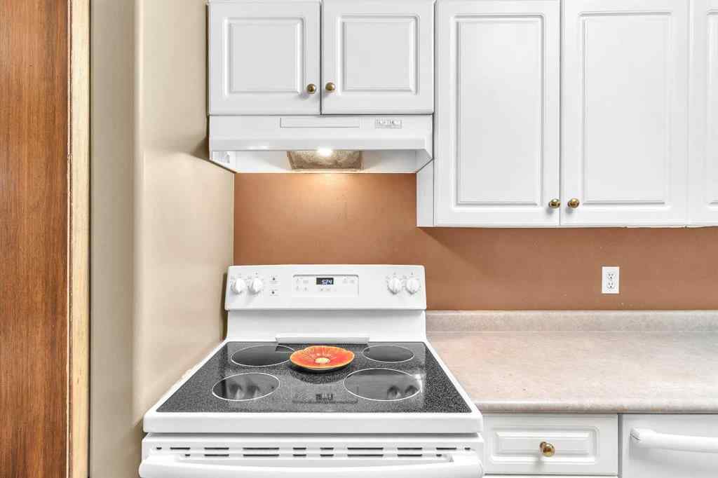 MLS® A2257936 - Unit #215 550 Prominence Rise SW in Patterson Calgary, Residential