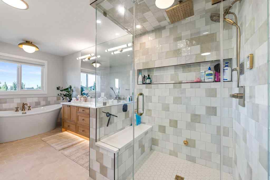 MLS® A2257937 - 224 South Shore View  in South Shores Chestermere, Residential