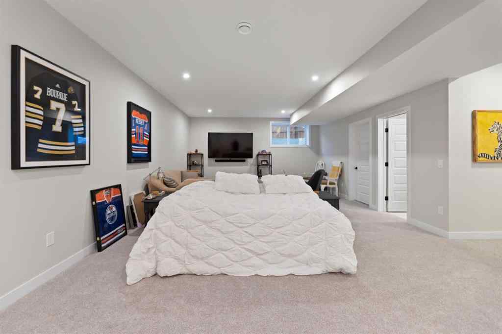 MLS® A2257937 - 224 South Shore View  in South Shores Chestermere, Residential