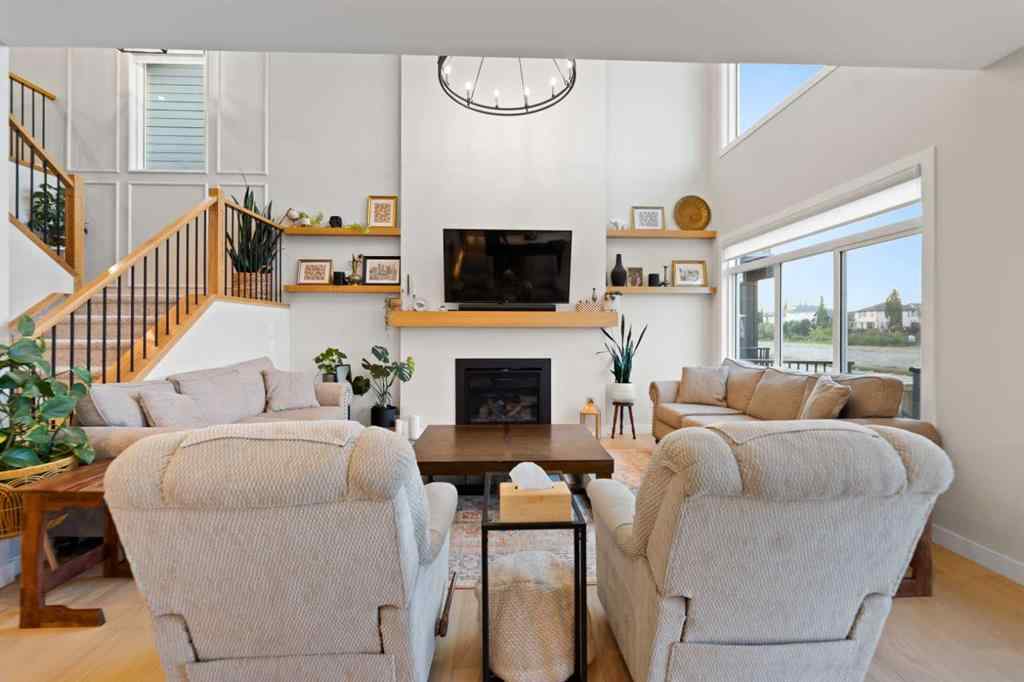 MLS® A2257937 - 224 South Shore View  in South Shores Chestermere, Residential