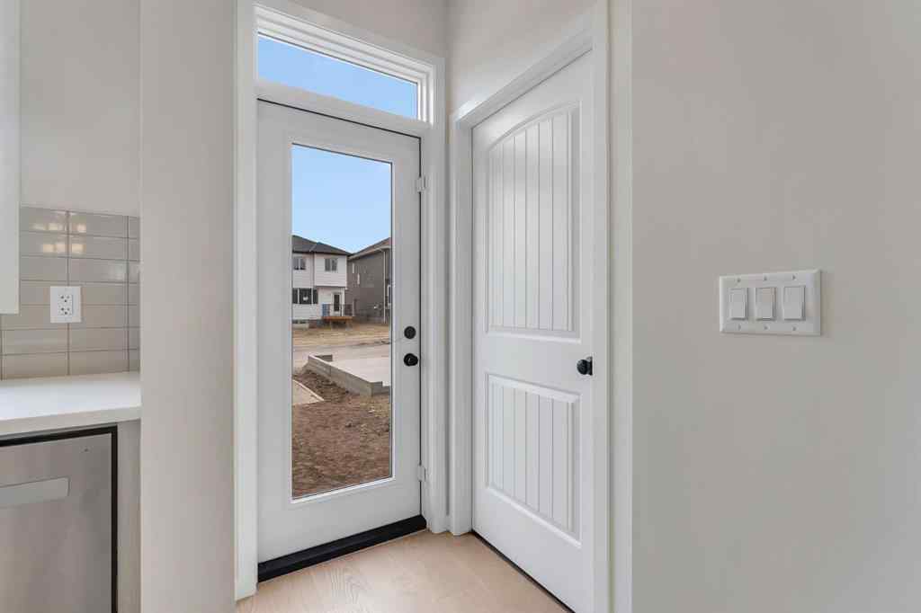 MLS® A2257940 - 148 Annette Villas NW in Glacier Ridge Calgary, Residential