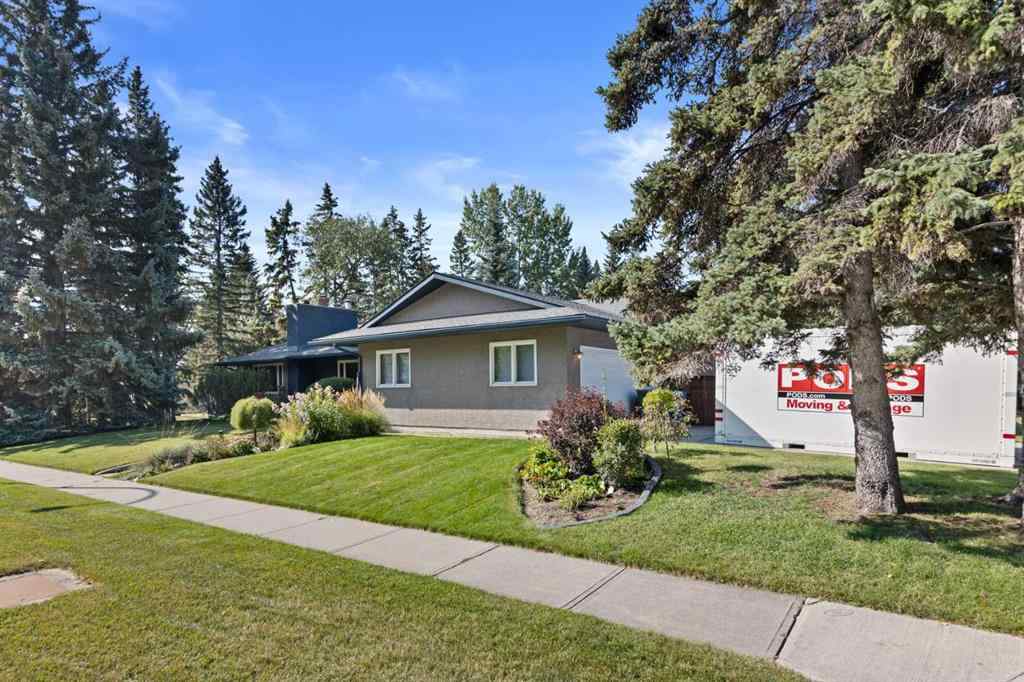 MLS® A2257941 - 6847 Lawrence Court SW in Lakeview Calgary, Residential