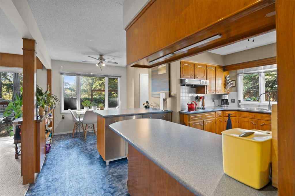 MLS® A2257941 - 6847 Lawrence Court SW in Lakeview Calgary, Residential