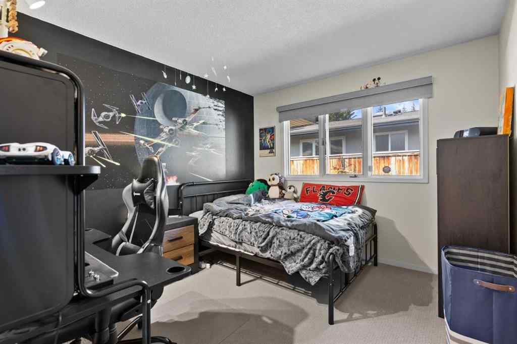 MLS® A2257941 - 6847 Lawrence Court SW in Lakeview Calgary, Residential