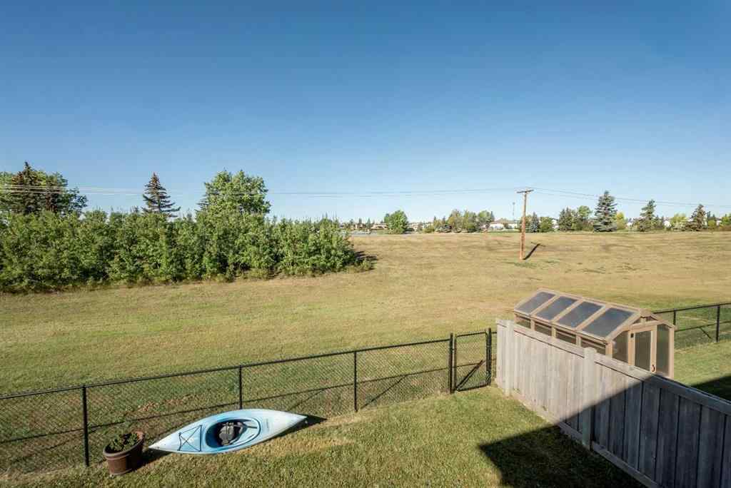 MLS® A2257942 - 10114 87 Street  in Crystal Landing Grande Prairie, Residential